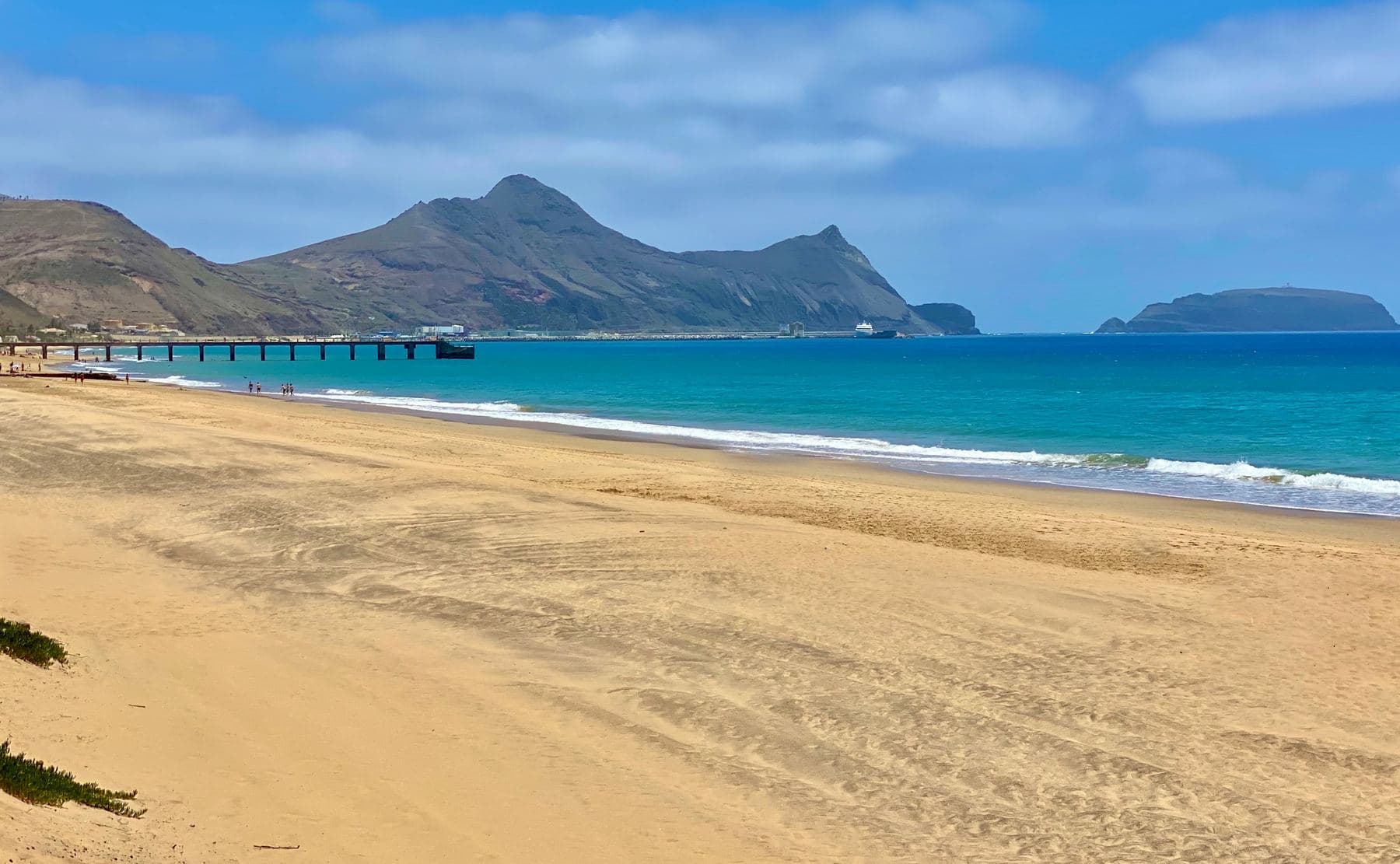 Areal de Porto Santo e mar azul-turquesa